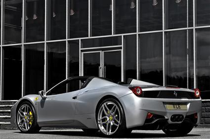 Kahn يضيف لمساته الأنيقة على فيراري 458 Spyder
